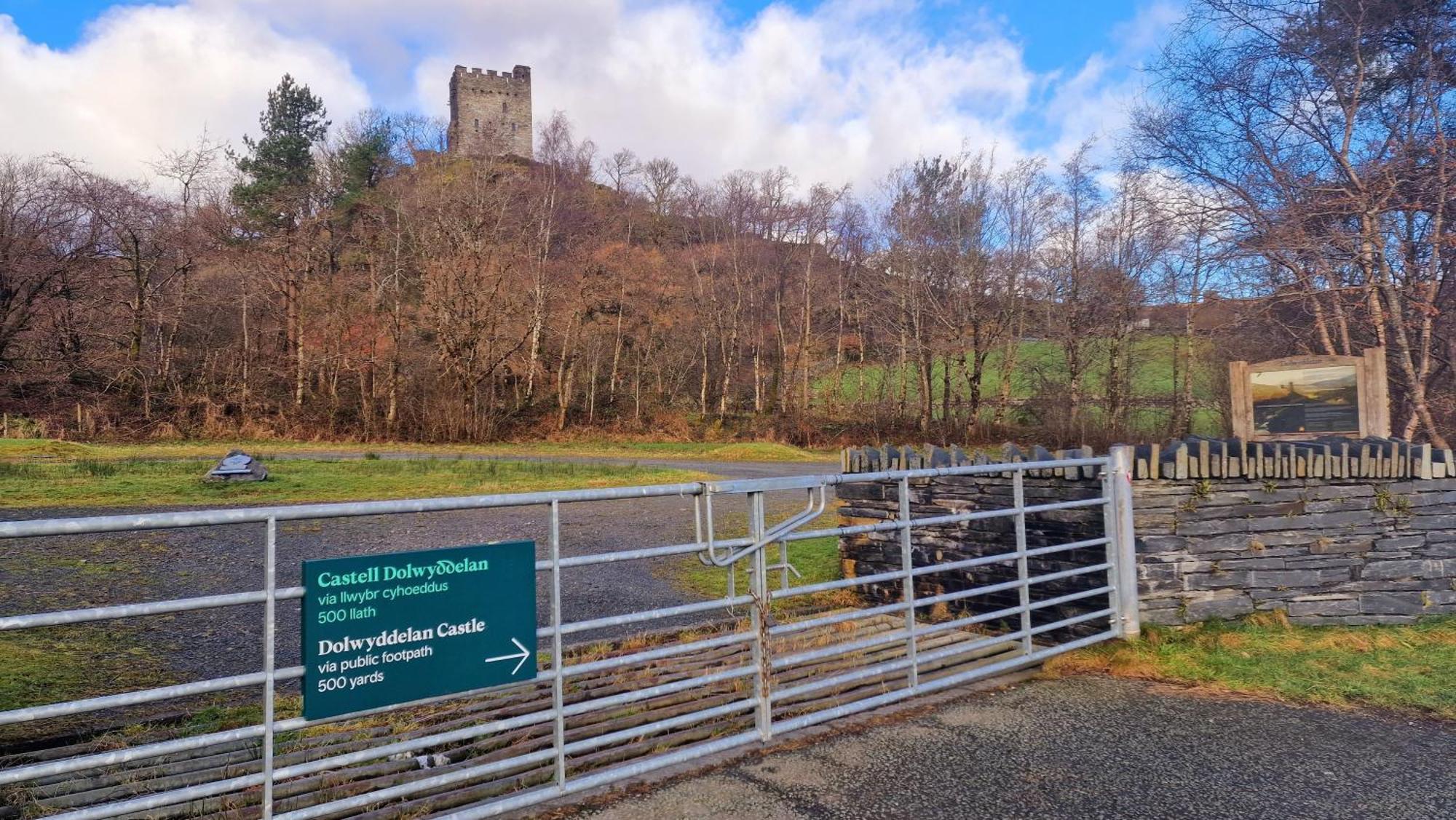 Y Gwydyr Hotel - Dolwyddelan Exterior foto